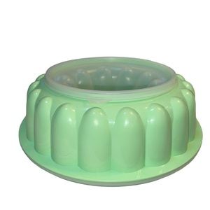 Tupperware Jello Jel-Ring Mold Gelatin Green Fluted 9" Vintage